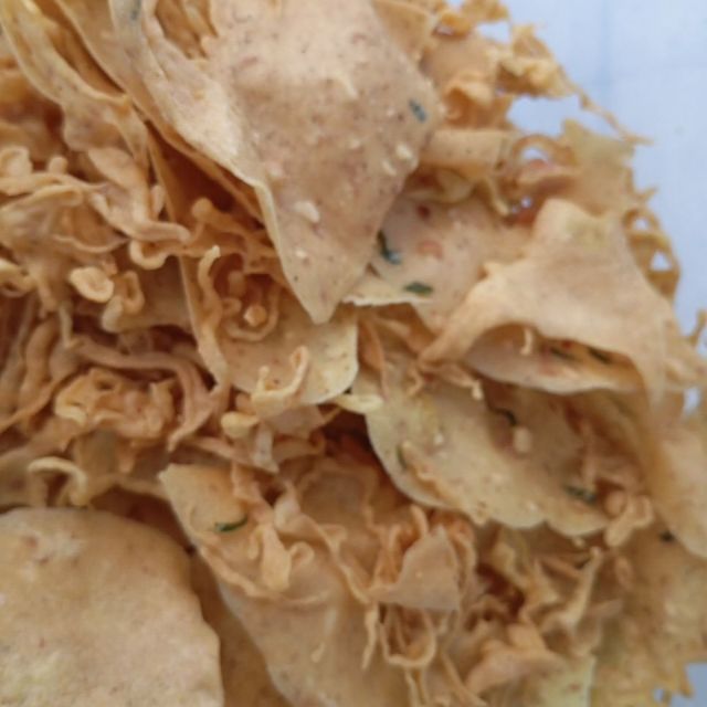 Peyek Kacang Giles